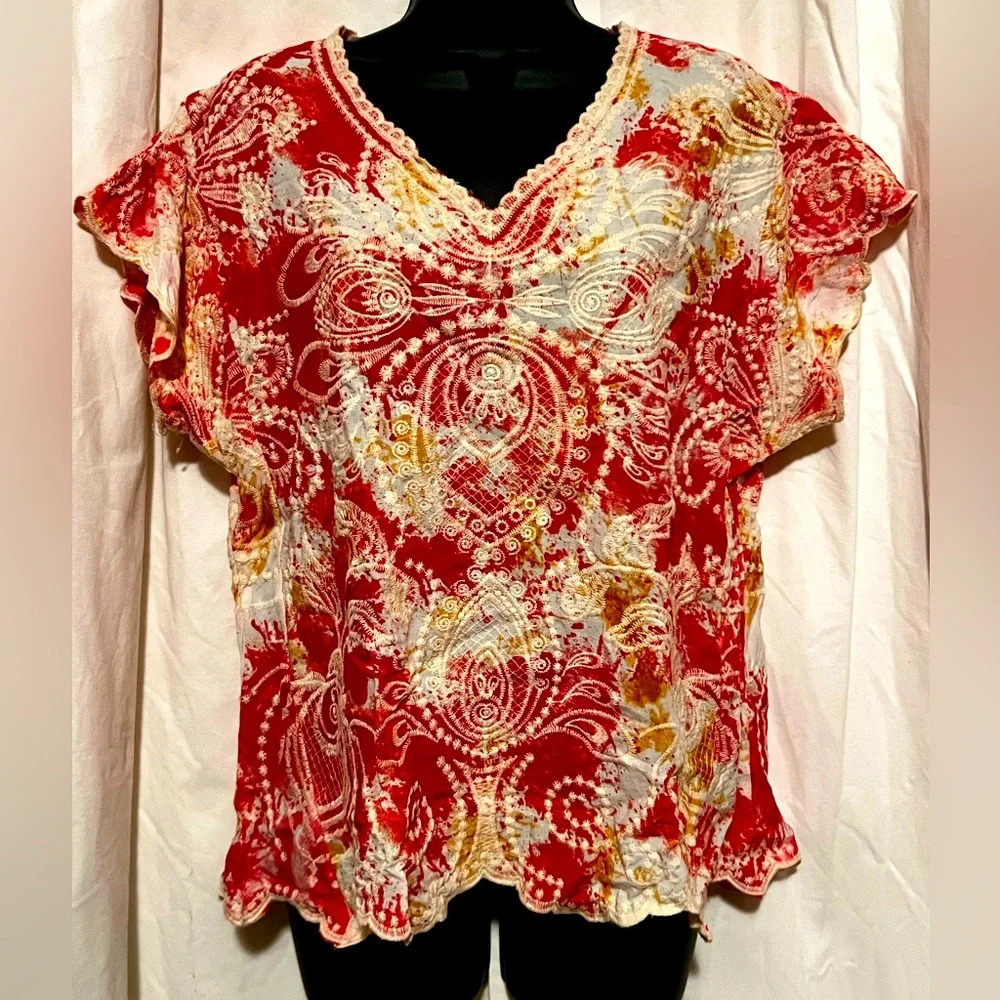 Solitaire‎ Women's Sz L Short Sleeve Embroidered Top